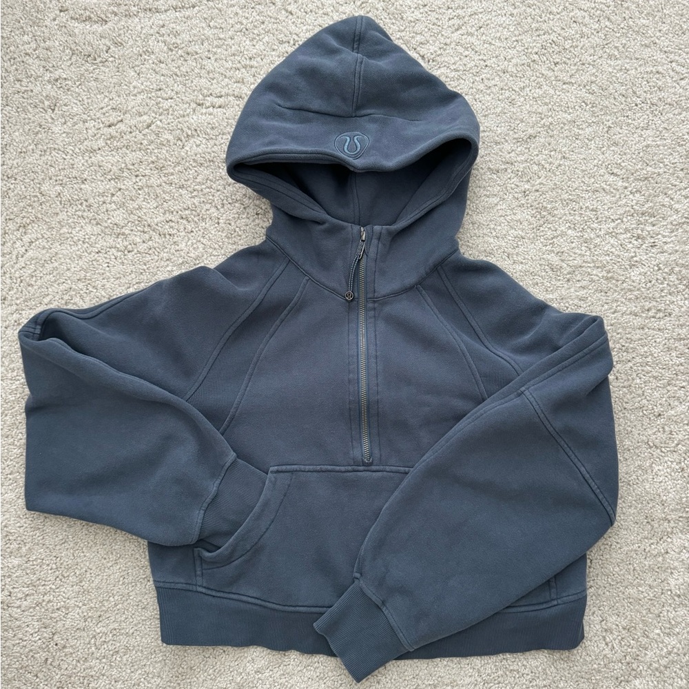Lululemon XS/S Scuba Half Zip